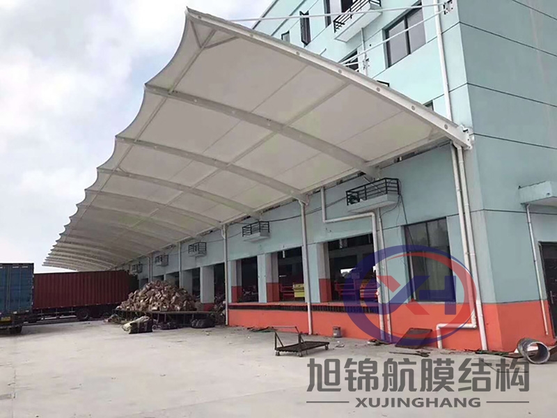 膜结构停车棚